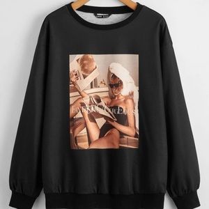 Graphic sweatshirt